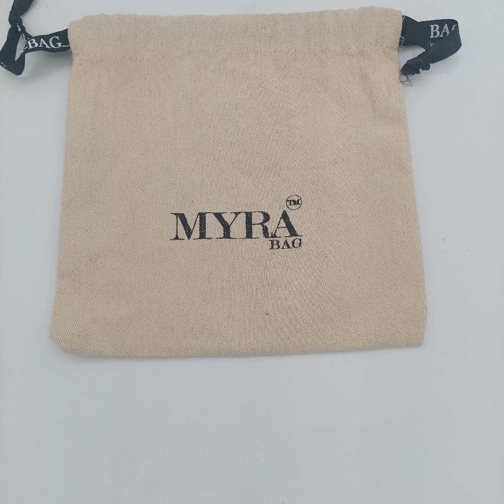 MYRA DUST BAG 7.75"(W)×8"(H)